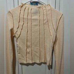 Edikted cream long sleeve.